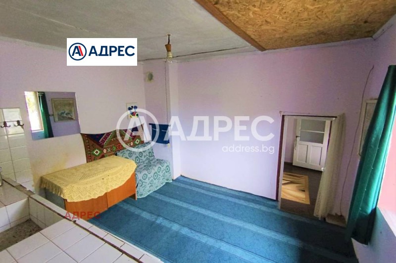 Продава КЪЩА, гр. Разград, Бели Лом, снимка 8 - Къщи - 47102438