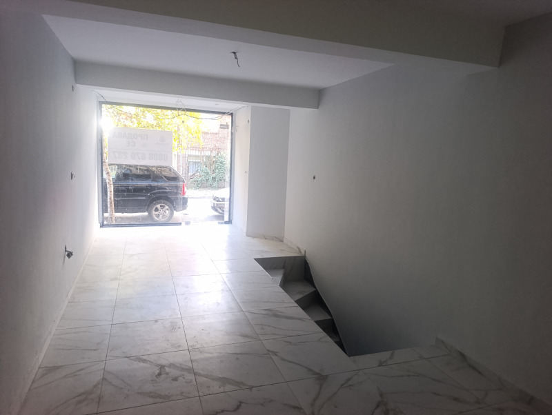 Продава МАГАЗИН, гр. Пловдив, Център, снимка 8 - Магазини - 52539469