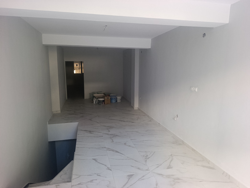 Продава МАГАЗИН, гр. Пловдив, Център, снимка 9 - Магазини - 52539469