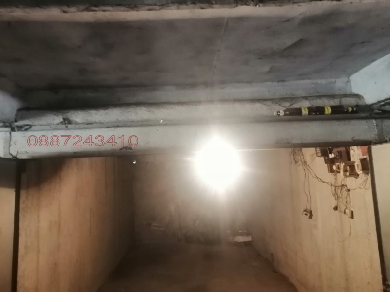 Продава ГАРАЖ, ПАРКОМЯСТО, гр. Монтана, Младост 1