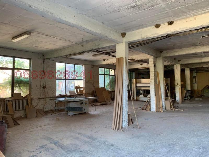 Продава ПРОМ. ПОМЕЩЕНИЕ, гр. Петрич, област Благоевград, снимка 3 - Производствени сгради - 52780881