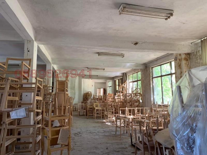 Продава ПРОМ. ПОМЕЩЕНИЕ, гр. Петрич, област Благоевград, снимка 5 - Производствени сгради - 52780881