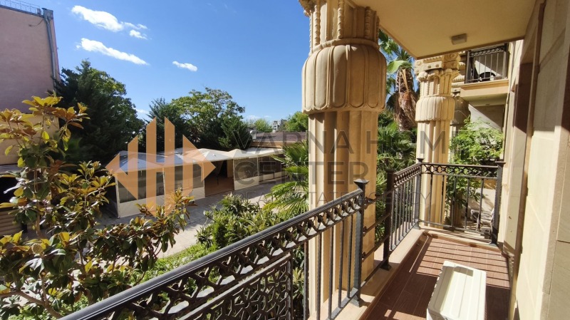 En venta  1 dormitorio Varna , k.k. Chayka , 78 metros cuadrados | 32370754