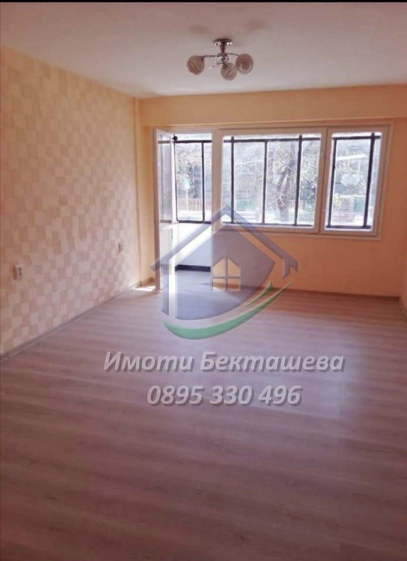 Na prodej  2 ložnice Ruse , Zdravec Iztok , 80 m2 | 27337398 - obraz [2]