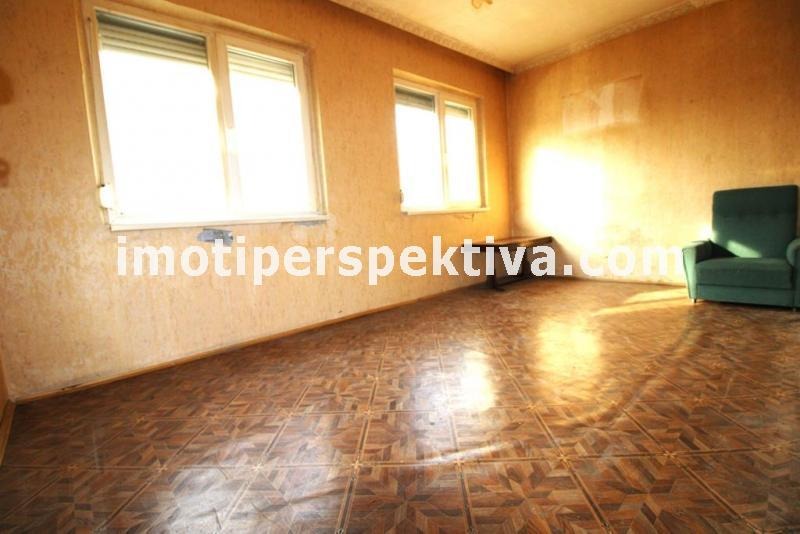 Продава 3-СТАЕН, гр. Пловдив, Кючук Париж, снимка 2 - Апартаменти - 53467154