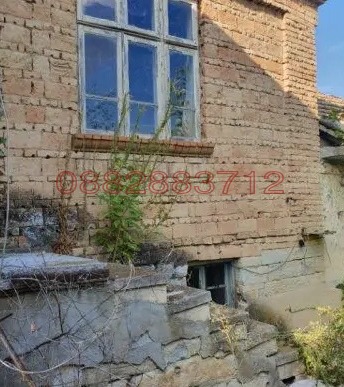 Продава КЪЩА, с. Живково, област Шумен, снимка 8 - Къщи - 55352545