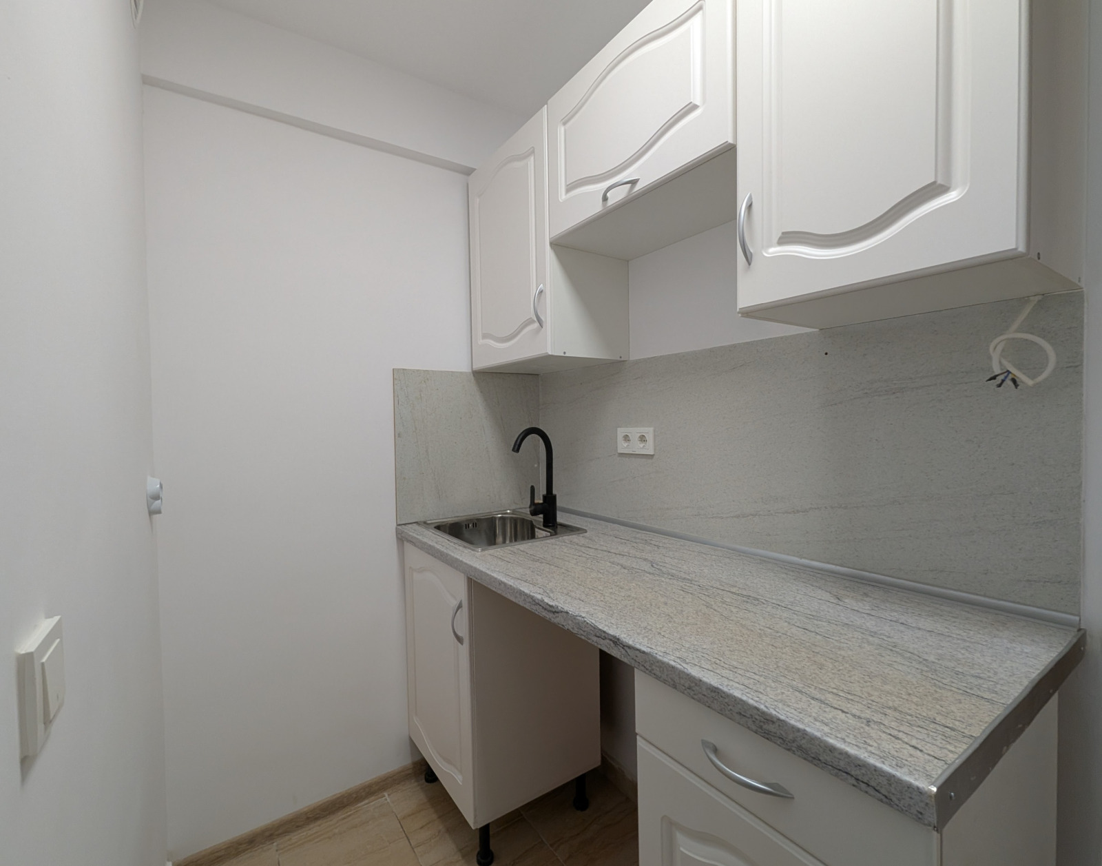 Продава 2-СТАЕН, гр. Варна, Център, снимка 11 - Апартаменти - 55301231