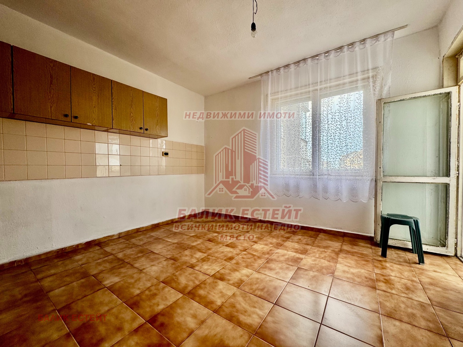Продава 3-СТАЕН, гр. Добрич, Център, снимка 6 - Апартаменти - 55316801