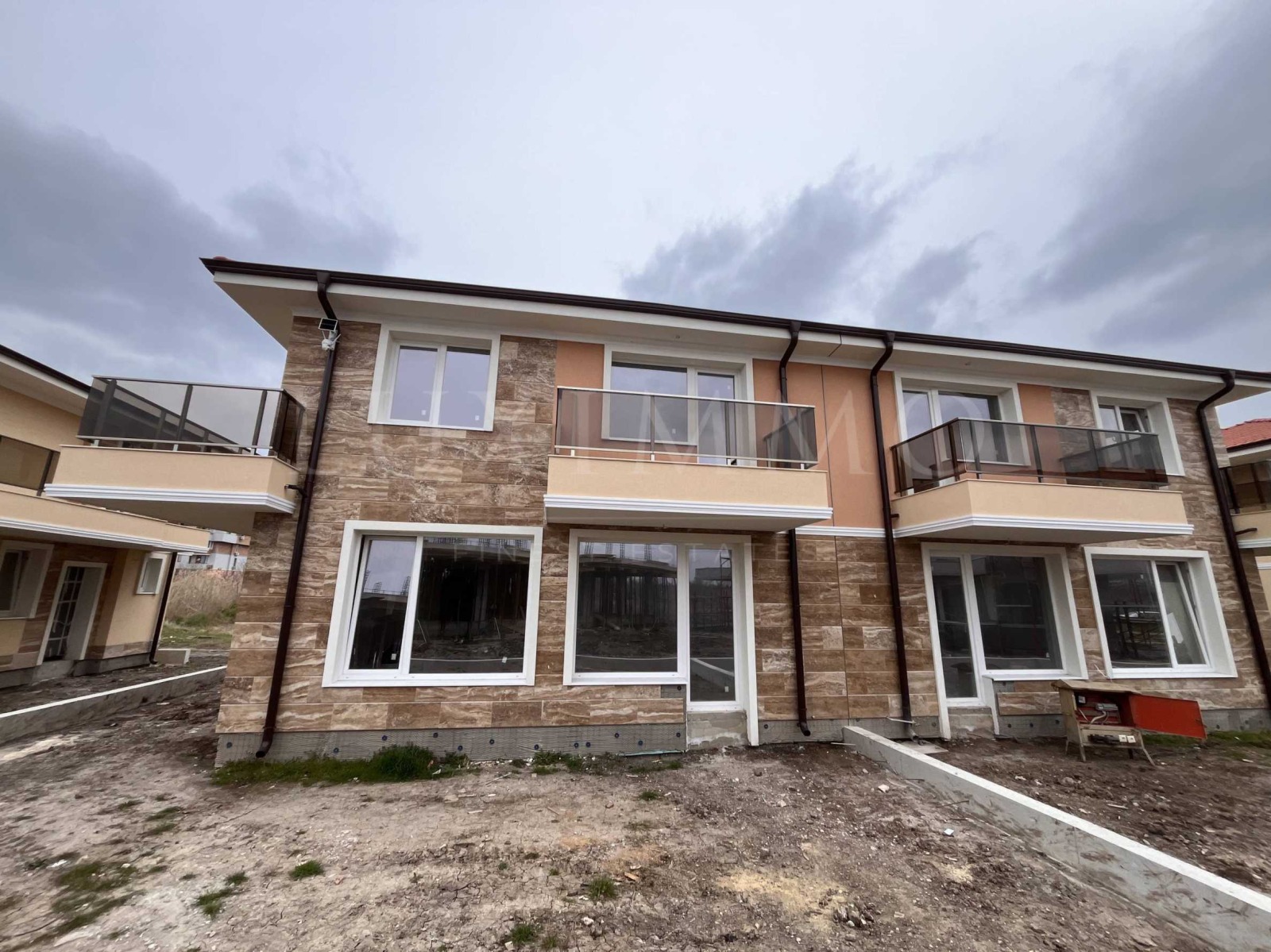 Продава КЪЩА, гр. Поморие, област Бургас, снимка 2 - Къщи - 48851934