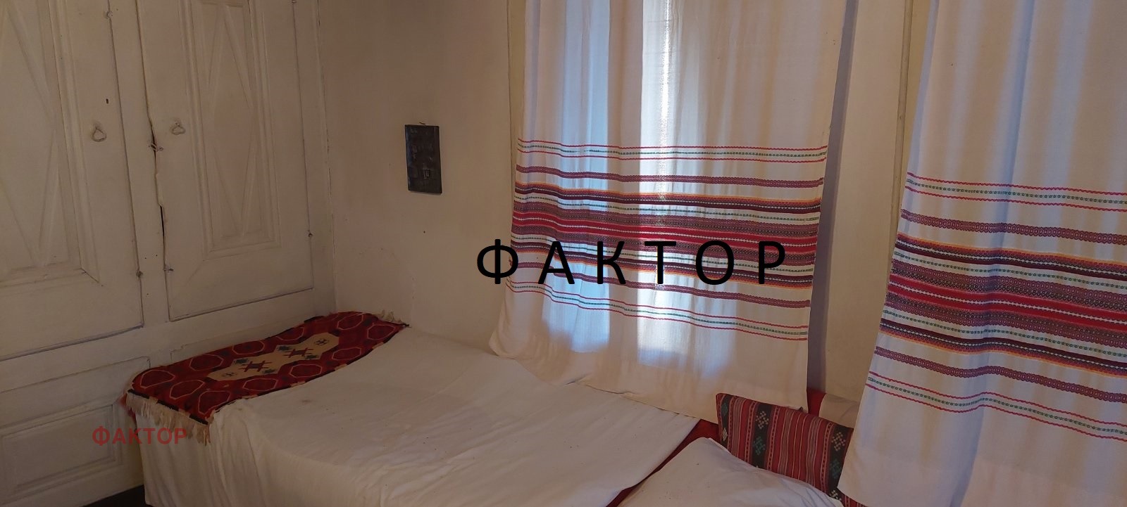 Продава КЪЩА, гр. Карлово, област Пловдив, снимка 9 - Къщи - 53631659