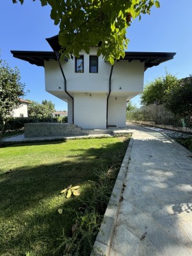 Casa Chernomorets, región Burgas 1