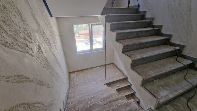 Продава  3-стаен област Пазарджик , гр. Панагюрище , 105 кв.м | 72601419 - изображение [3]