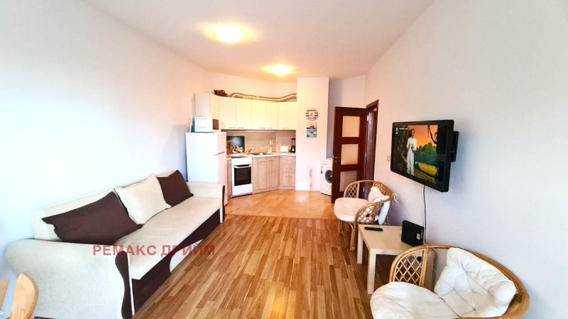 Продава 3-СТАЕН, гр. Варна, к.к. Чайка, снимка 2 - Апартаменти - 53239833