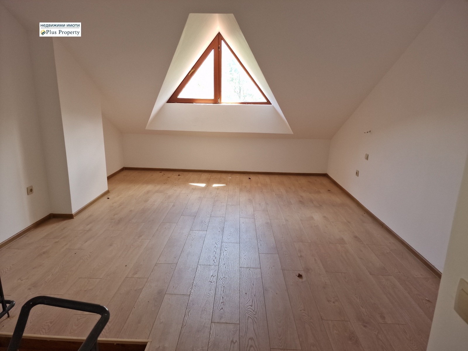 Продава 3-СТАЕН, гр. Разлог, област Благоевград, снимка 13 - Апартаменти - 54848125