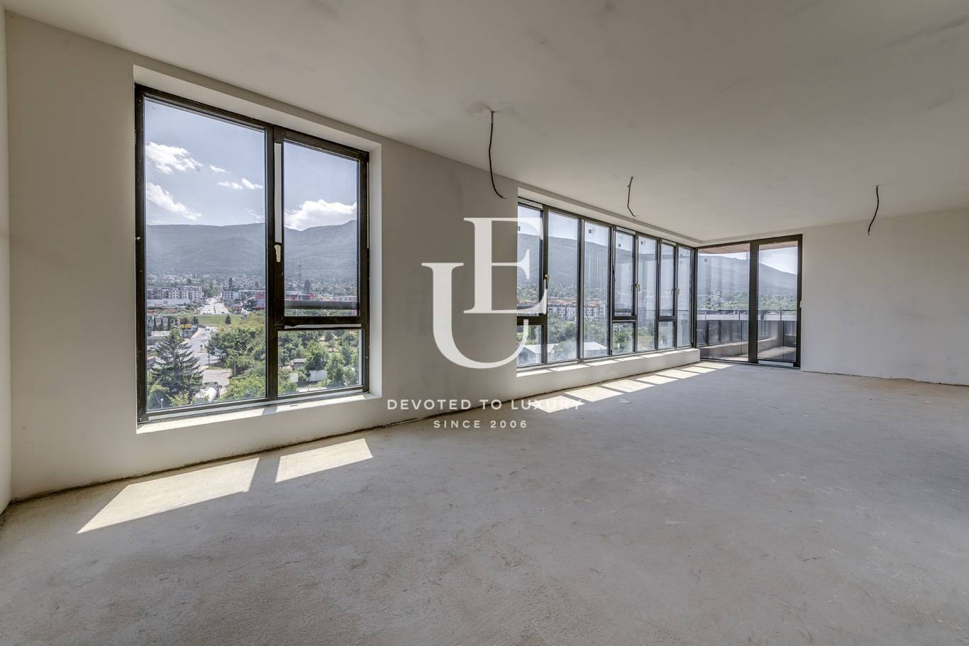 Продава 4-СТАЕН, гр. София, Кръстова вада, снимка 2 - Апартаменти - 48218655