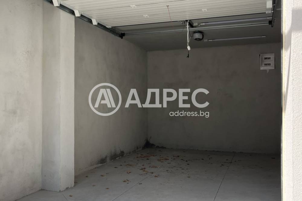 Продава ГАРАЖ, ПАРКОМЯСТО, гр. София, Банишора, снимка 5 - Гаражи и паркоместа - 56305059