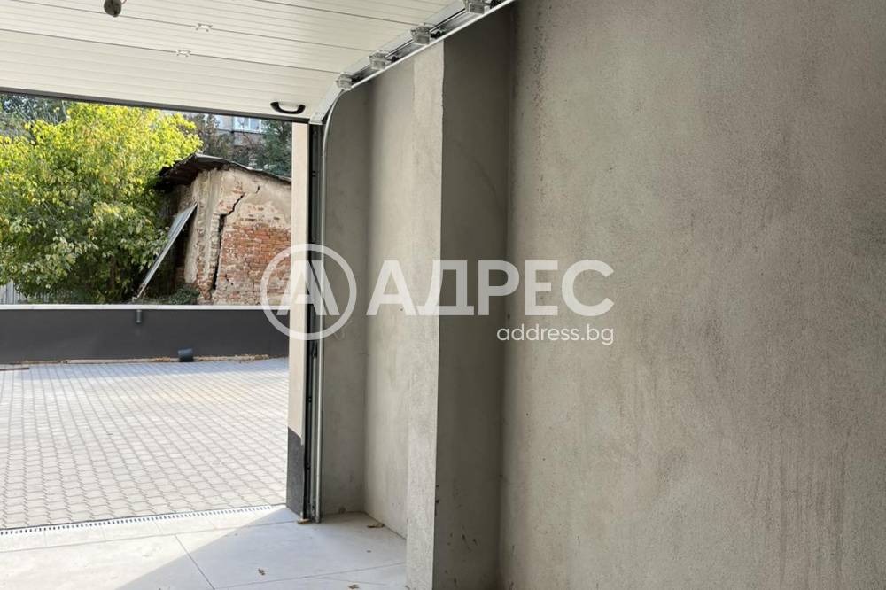 Продава ГАРАЖ, ПАРКОМЯСТО, гр. София, Банишора, снимка 8 - Гаражи и паркоместа - 56305059