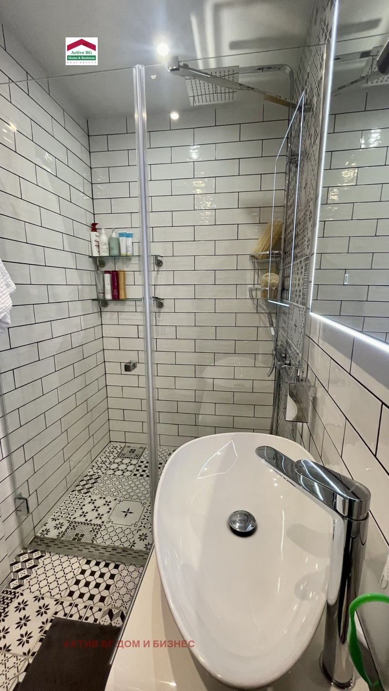 Na prodej  2 ložnice Sofia , Centar , 110 m2 | 66913446 - obraz [10]