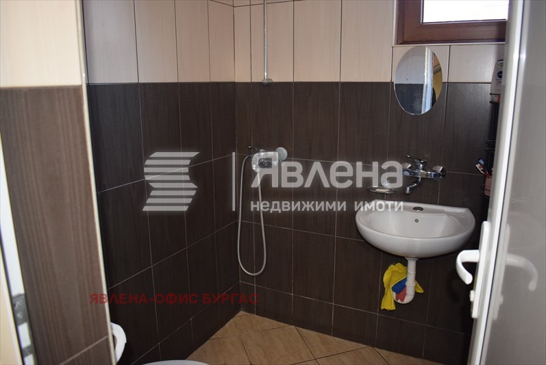 Продава КЪЩА, гр. Приморско, област Бургас, снимка 11 - Къщи - 43676844