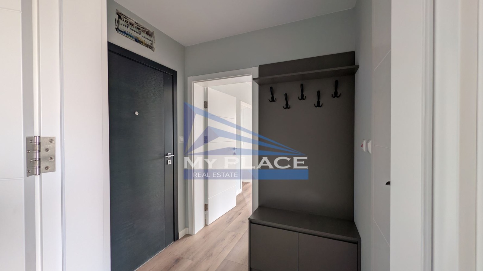 Продава 3-СТАЕН, гр. Шумен, Добруджански, снимка 3 - Апартаменти - 54284184