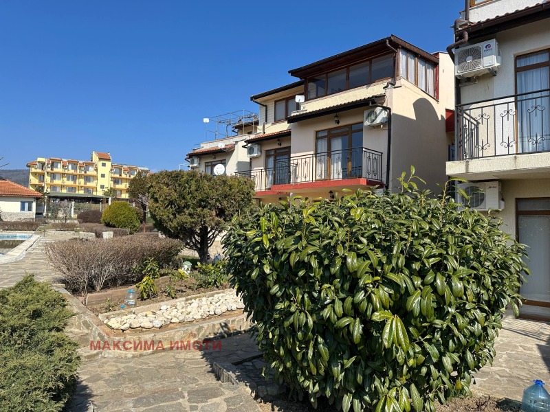 Продава 2-СТАЕН в област Бургас, гр. Свети Влас - 64 кв.м / 105 000 € » 205 362.15 лв., МАКСИМА ИМОТИ