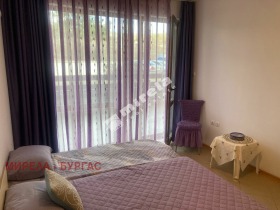1 quarto k.k. Slantchev briag, região Burgas 10