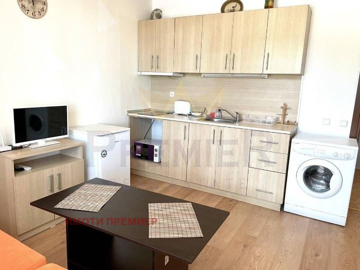 Продава 2-СТАЕН, гр. Поморие, област Бургас, снимка 2 - Апартаменти - 53009988