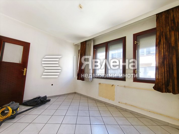Продава 3-СТАЕН, гр. Пловдив, Център, снимка 9 - Апартаменти - 55945991