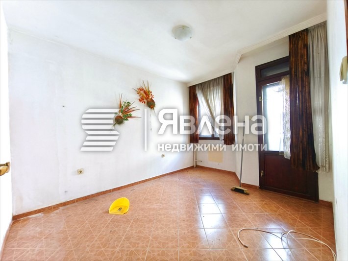 Продава 3-СТАЕН, гр. Пловдив, Център, снимка 6 - Апартаменти - 55945991