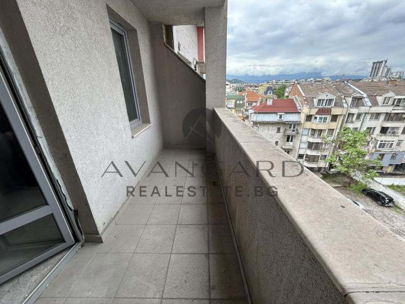 Eladó  3 hálószobás Plovdiv , Karsijaka , 123 négyzetméter | 85220102 - kép [11]