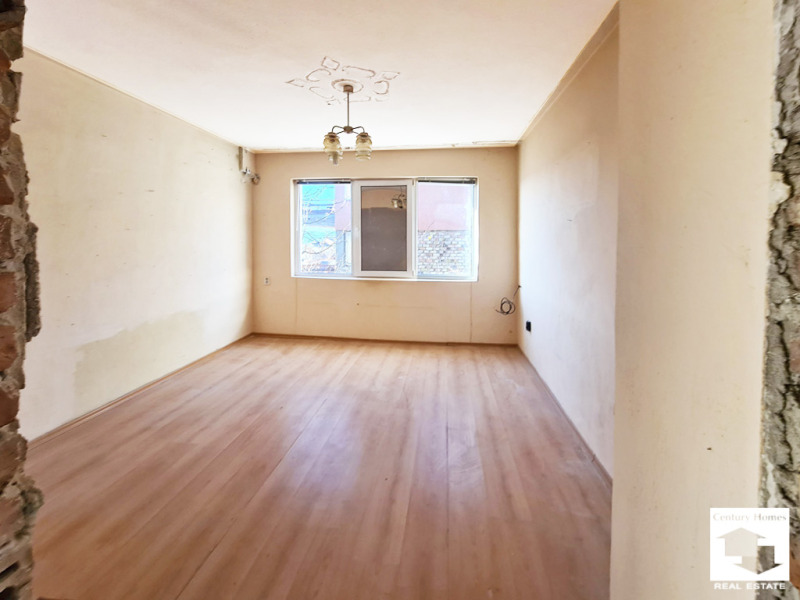 Продава МНОГОСТАЕН, гр. Велико Търново, Акация, снимка 6 - Апартаменти - 52928599