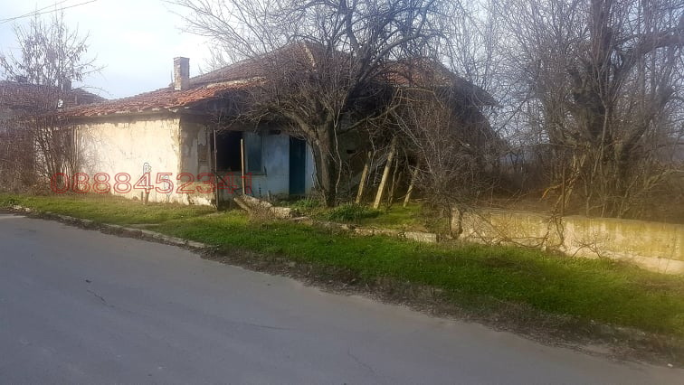 Продава КЪЩА, с. Аспарухово, област Варна