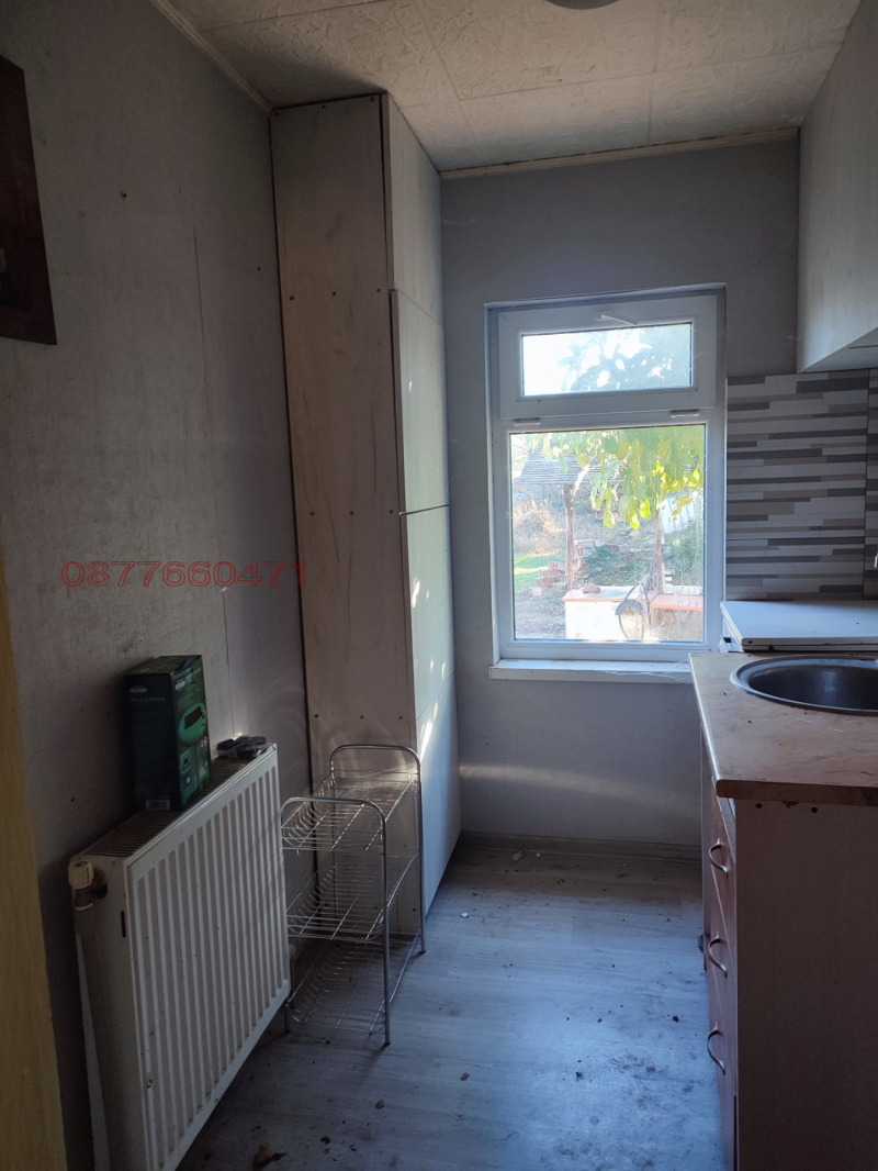 Продава КЪЩА, с. Горан, област Ловеч, снимка 4 - Къщи - 52780863