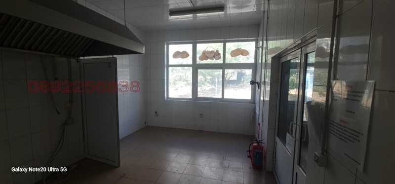 Продава  Магазин град Варна , Младост 2 , 120 кв.м | 97094911 - изображение [10]