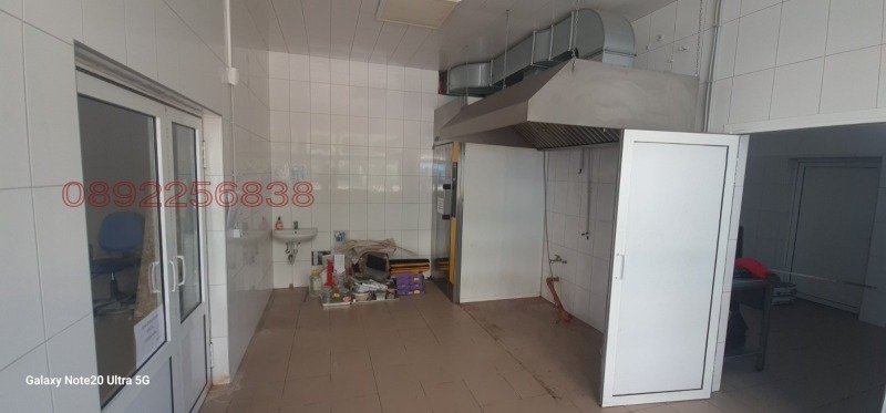 Продава  Магазин град Варна , Младост 2 , 120 кв.м | 97094911 - изображение [11]