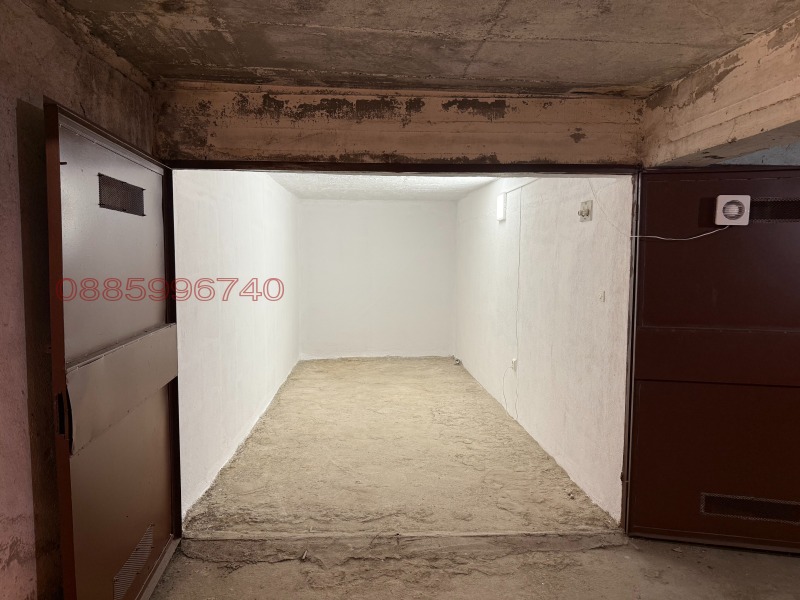 Продава ГАРАЖ, ПАРКОМЯСТО, гр. Стара Загора, Център, снимка 4 - Гаражи и паркоместа - 52676633