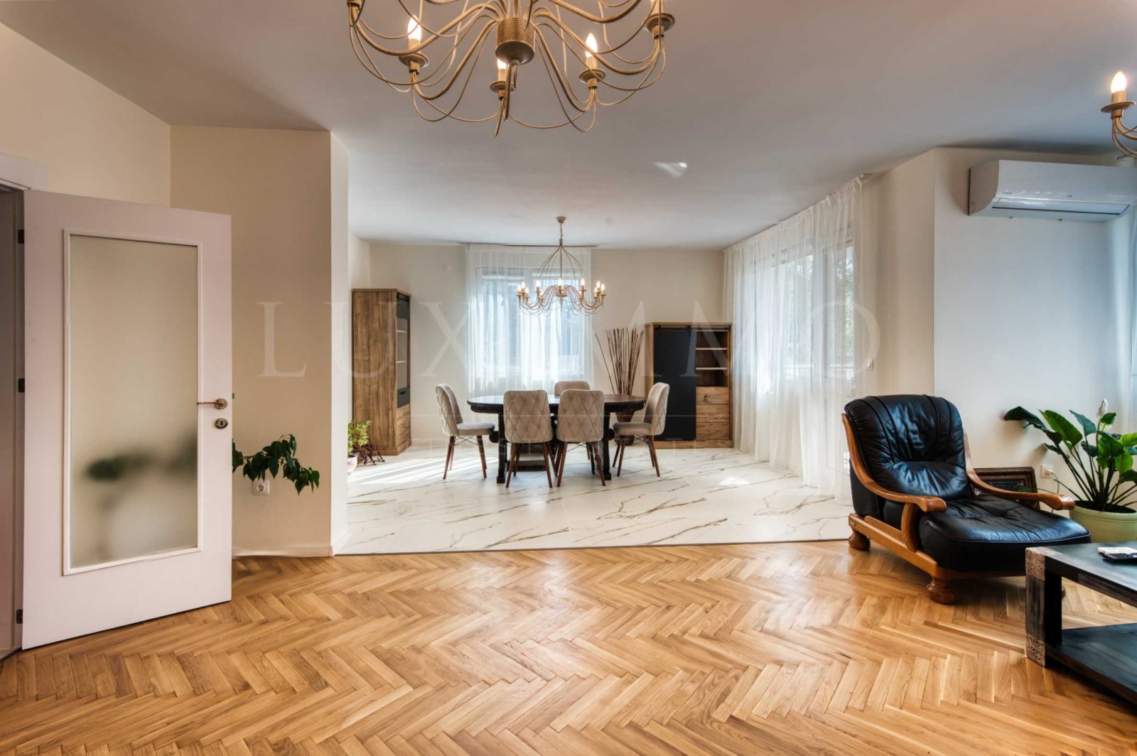 Продава 4-СТАЕН, гр. София, Гоце Делчев, снимка 7 - Апартаменти - 54281396