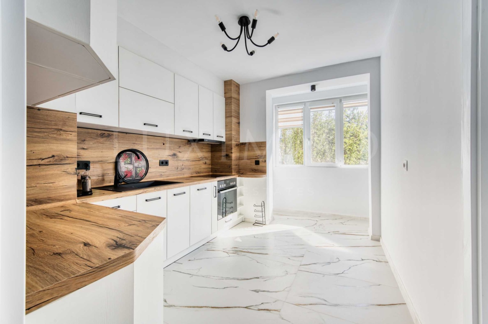 Продава 4-СТАЕН, гр. София, Гоце Делчев, снимка 11 - Апартаменти - 54281396