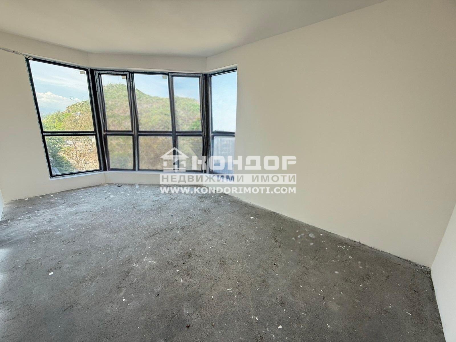 Продава МНОГОСТАЕН, гр. Пловдив, Център, снимка 2 - Апартаменти - 54363959