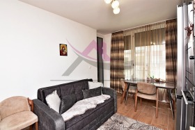 1 Schlafzimmer Wazraschdane 2, Warna