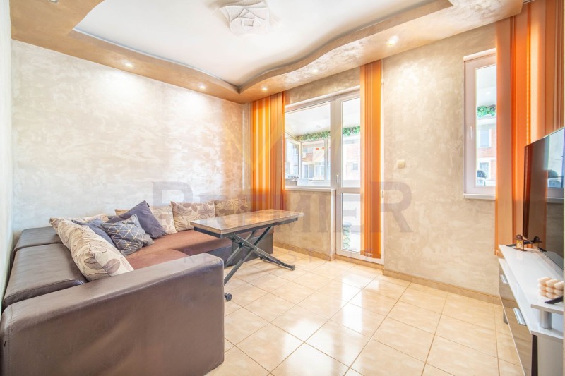 À venda  1 quarto Varna , Vazrajdane 1 , 45 m² | 78710029 - imagem [2]