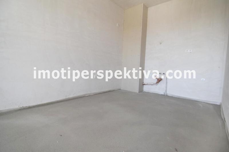 Продава 2-СТАЕН, гр. Пловдив, Кючук Париж, снимка 2 - Апартаменти - 52151092