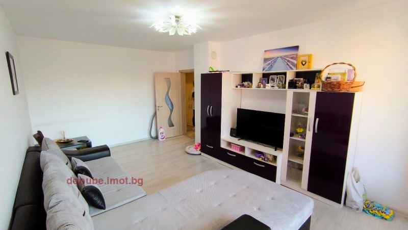 Продава 2-СТАЕН, гр. Русе, Възраждане, снимка 5 - Апартаменти - 53142637