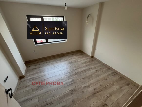 Продава  3-стаен град Хасково , Център , 108 кв.м | 13072510 - изображение [13]