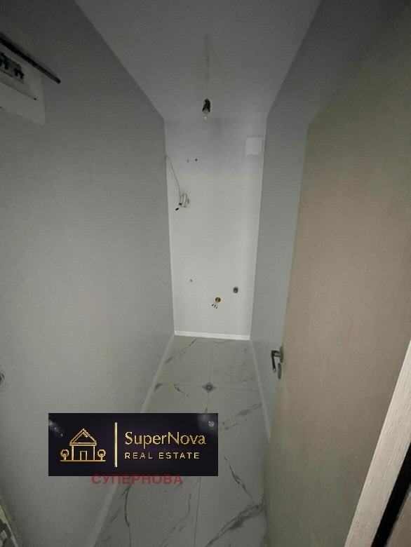 Продава  3-стаен град Хасково , Център , 108 кв.м | 13072510 - изображение [11]