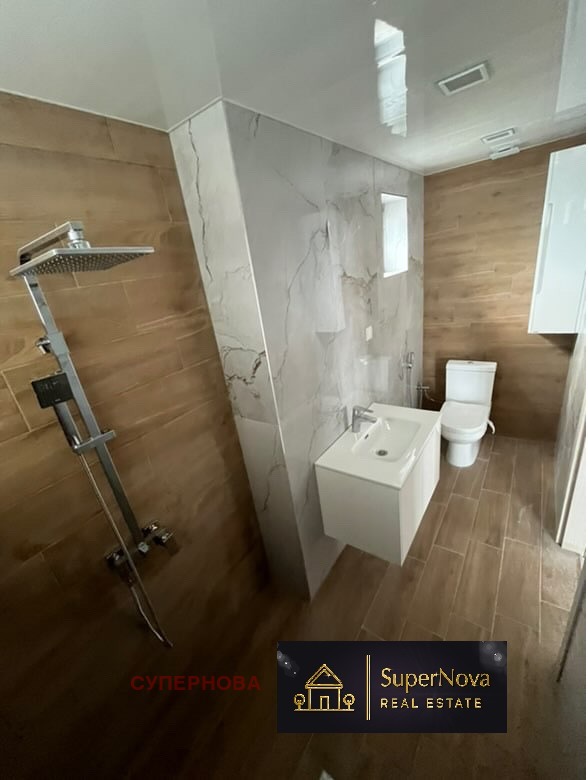 Продава  3-стаен град Хасково , Център , 108 кв.м | 13072510 - изображение [8]