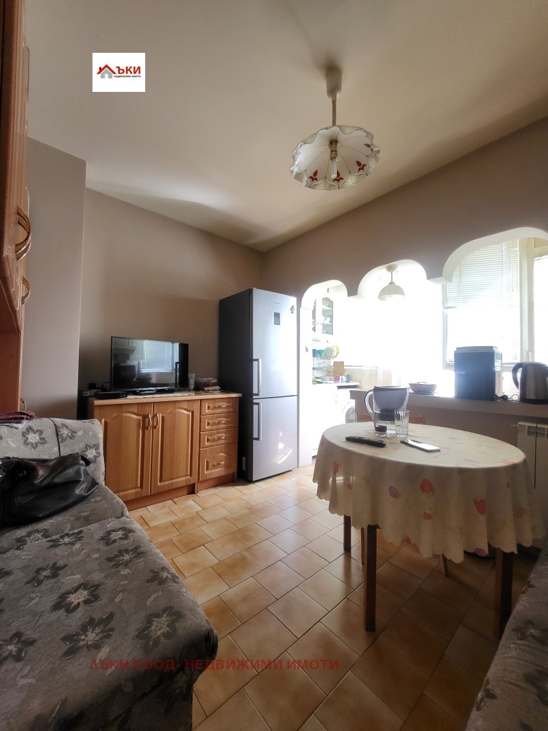 Продава  3-стаен град София , Дружба 2 , 85 кв.м | 81522817 - изображение [2]