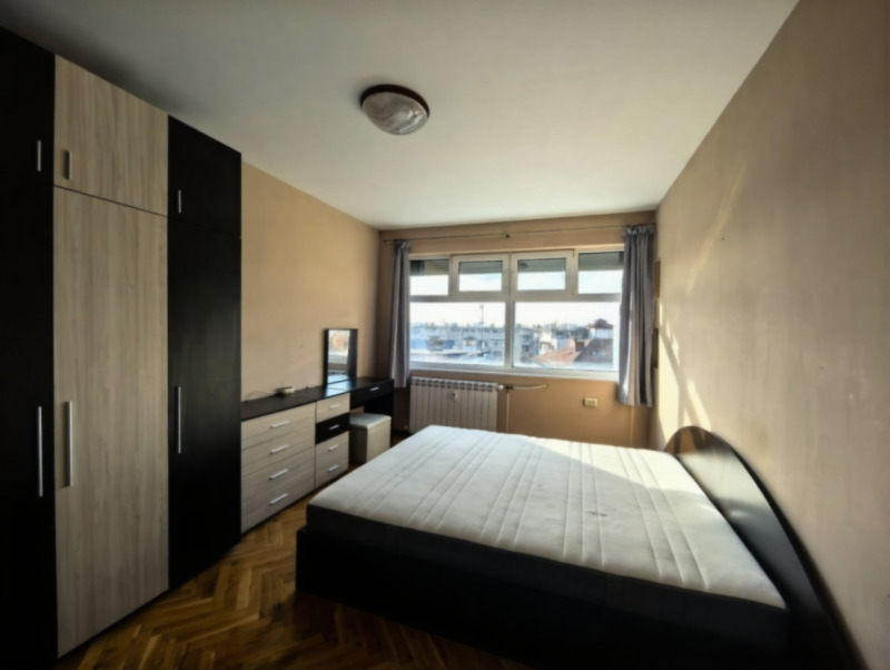 Продава 4-СТАЕН, гр. Русе, Център, снимка 7 - Апартаменти - 52751112