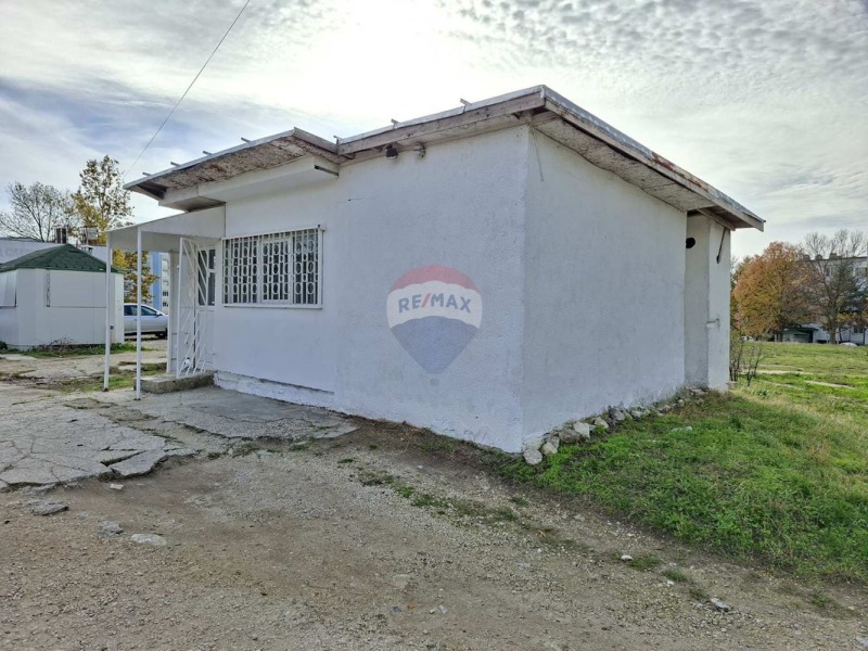 Продава МАГАЗИН, гр. Варна, Владислав Варненчик 2, снимка 8 - Магазини - 52328083