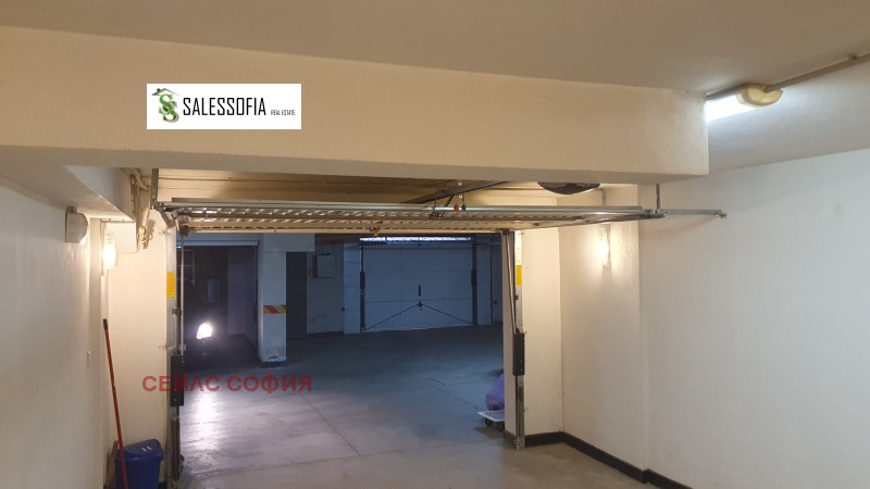 Продава ГАРАЖ, ПАРКОМЯСТО, гр. София, Полигона, снимка 5 - Гаражи и паркоместа - 53465315